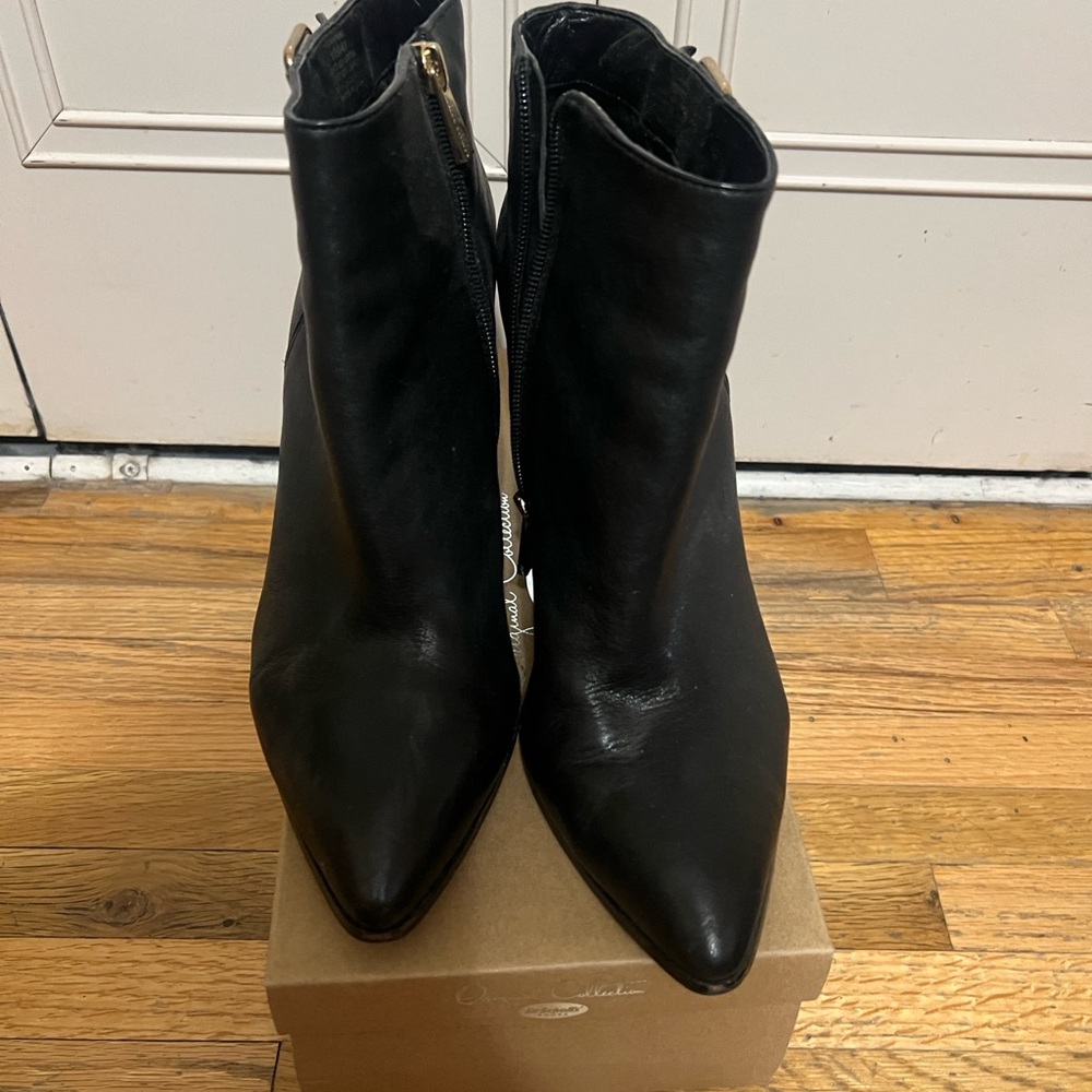 Vince Camuto Black Ankle Boots with Sleek Silhouette